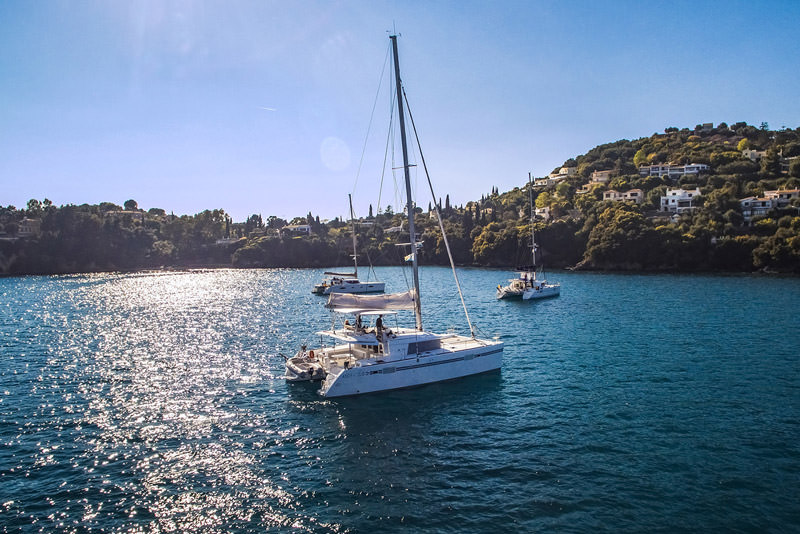 why to sail with a catamaran