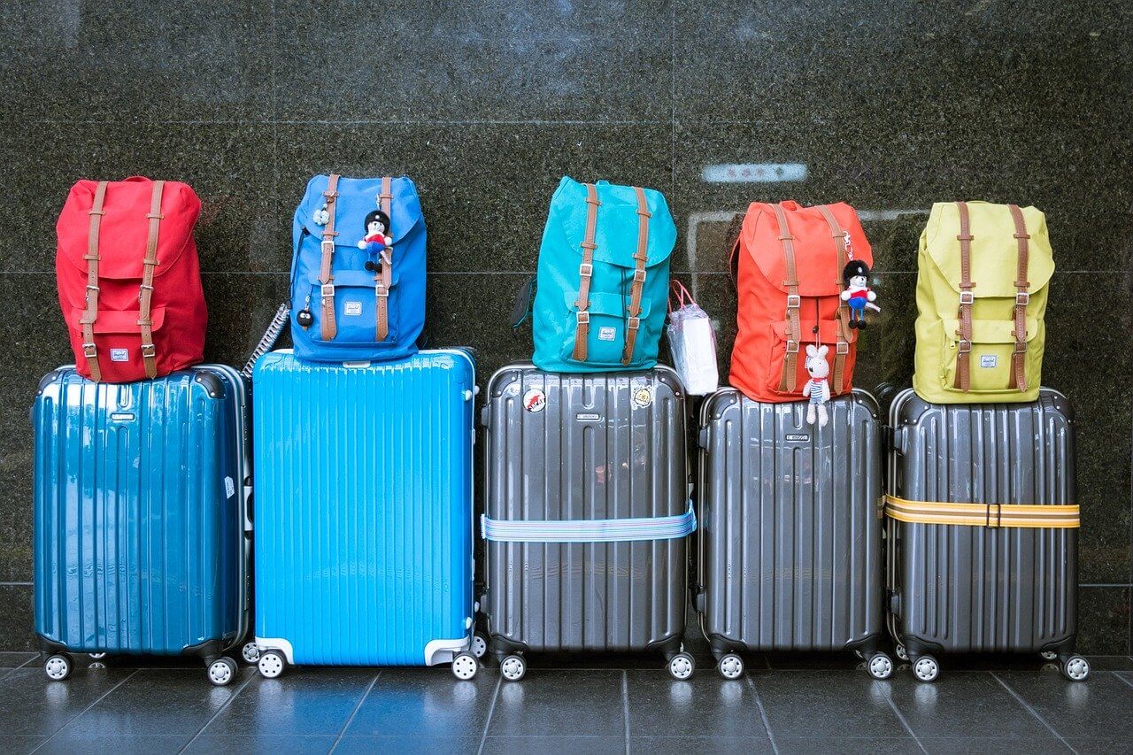 what to pack on a sailing trip