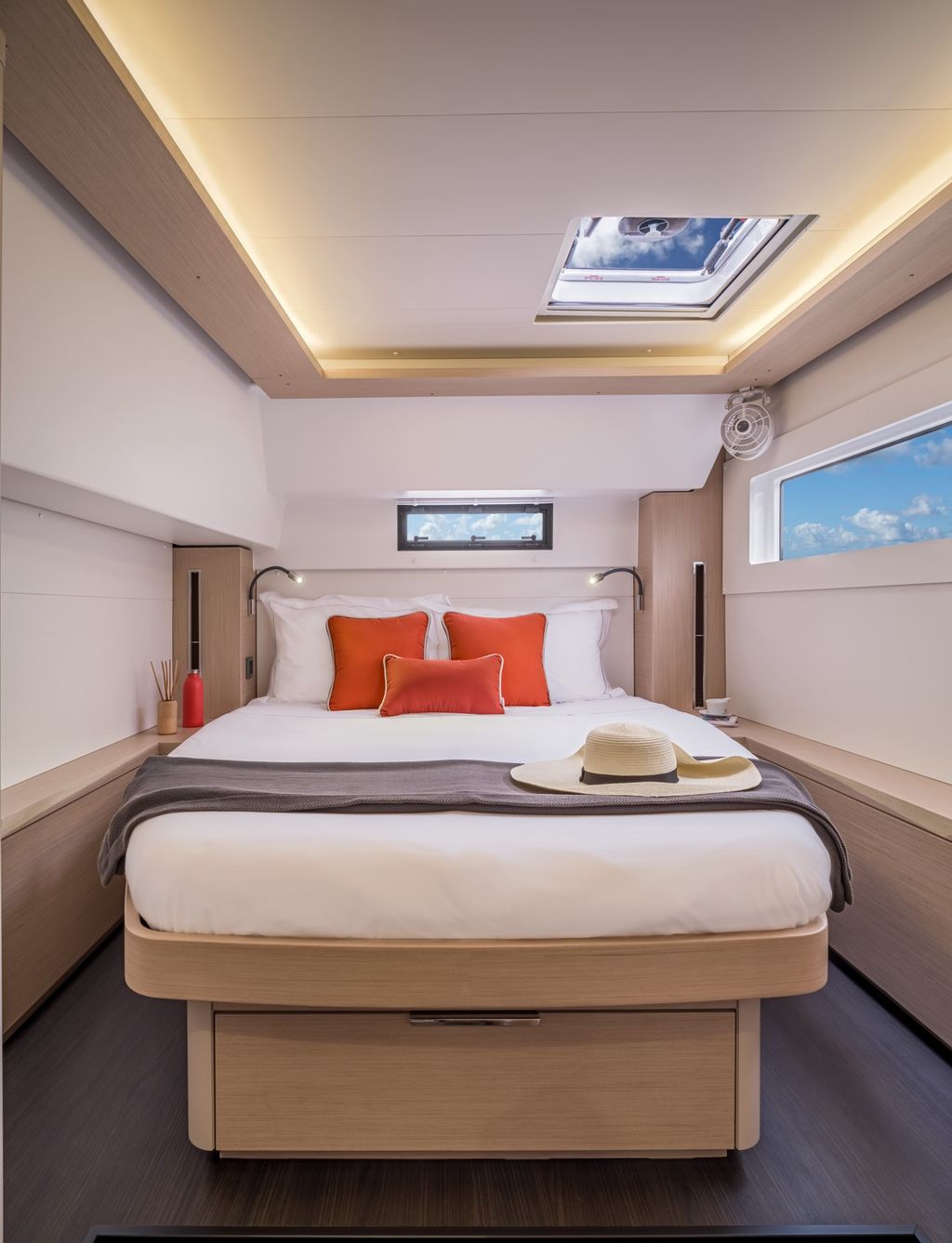 Lagoon 46 for Sale in Greece - Boat Images