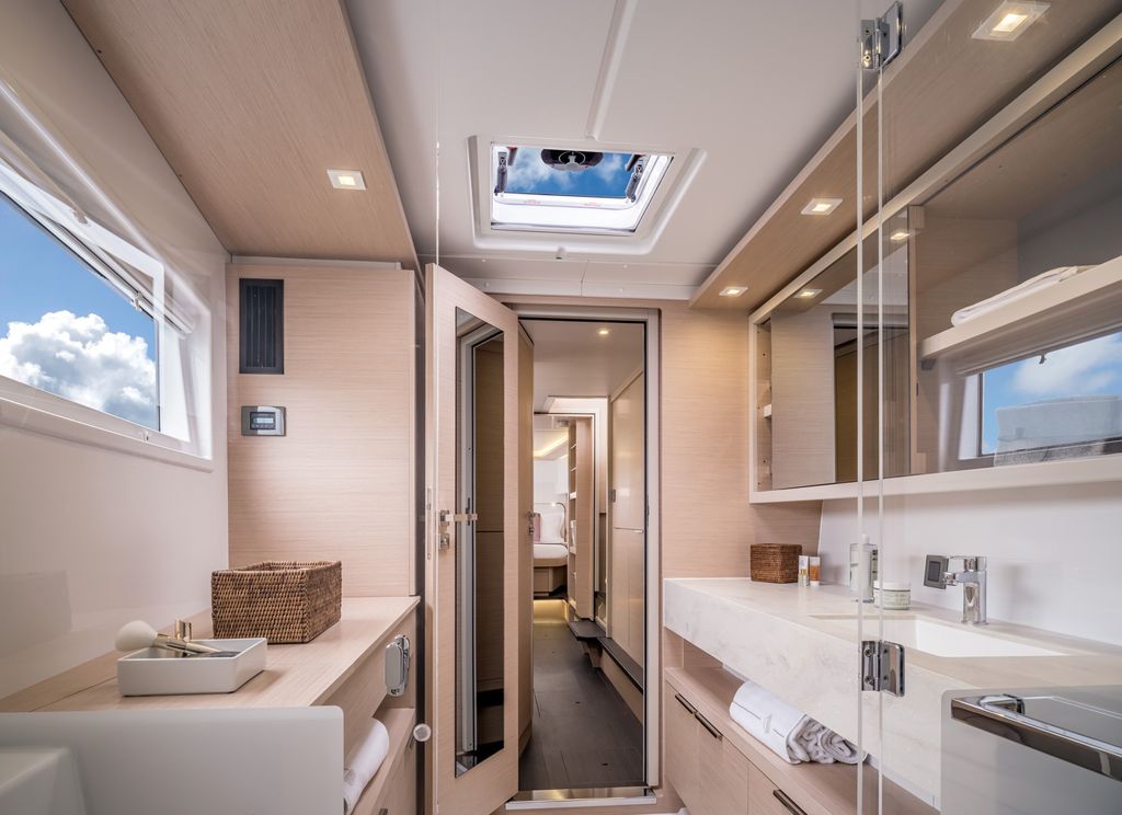Lagoon 46 for Sale in Greece - Boat Images
