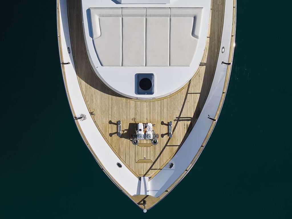 CARI&Ntilde;O - Boat Images