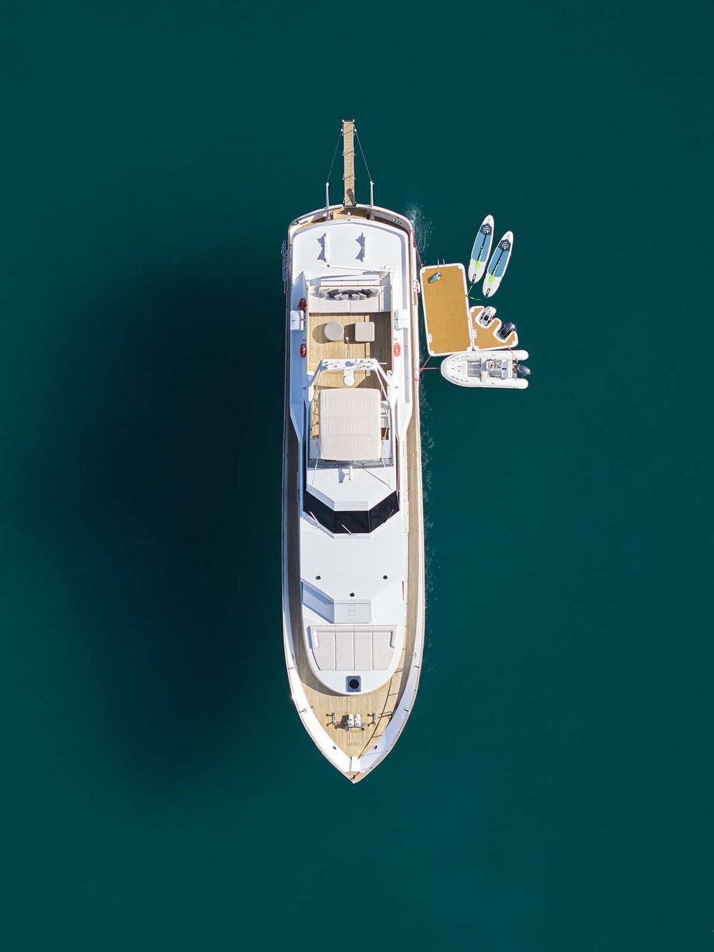 CARI&Ntilde;O - Boat Images