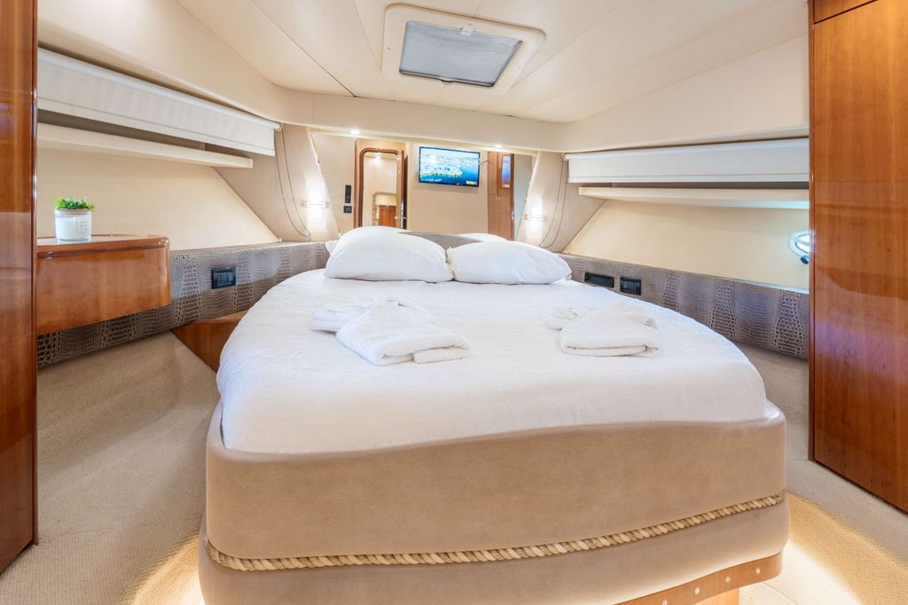 LIMAYA - Boat Images
