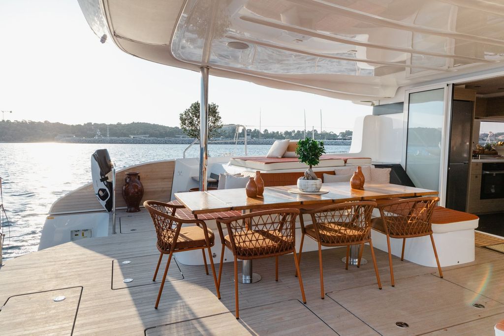 WISH - Boat Images