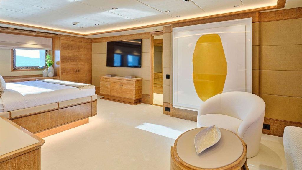 ARTEMISEA - Boat Images