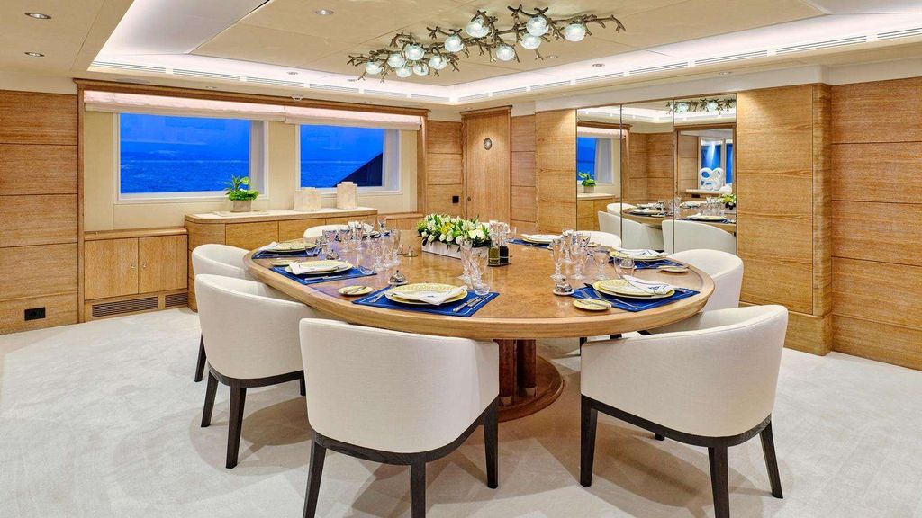 ARTEMISEA - Boat Images