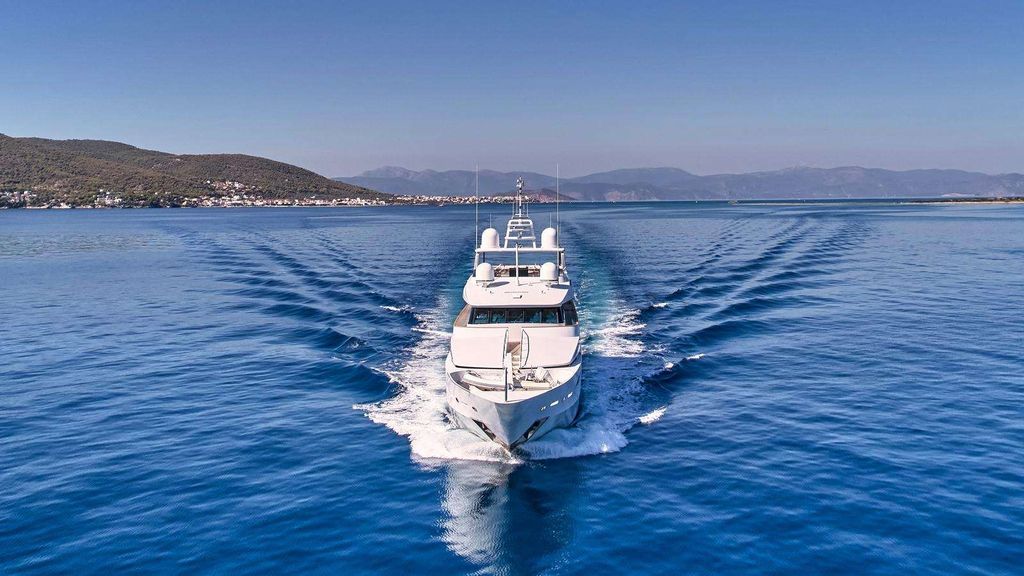 ARTEMISEA - Boat Images
