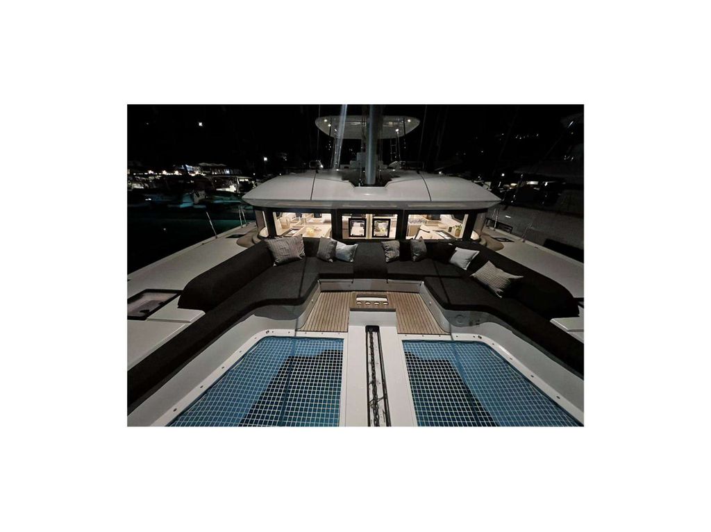 CELINA - Boat Images
