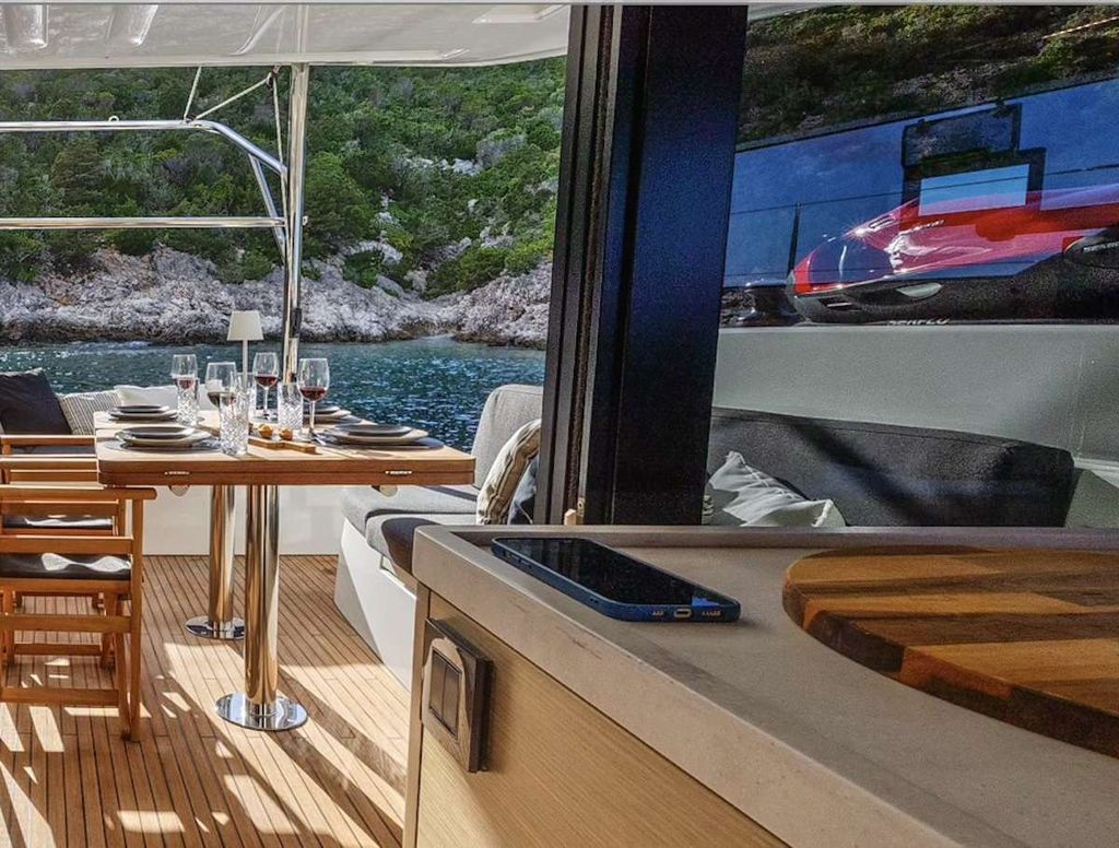 CELINA - Boat Images