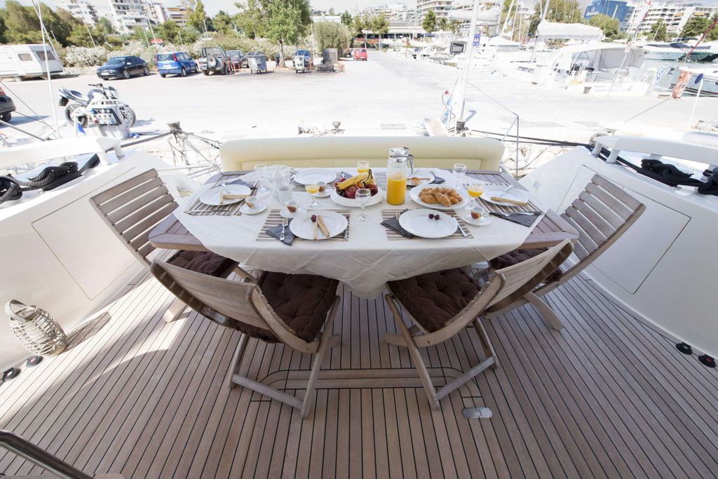 JULY - Boat Images