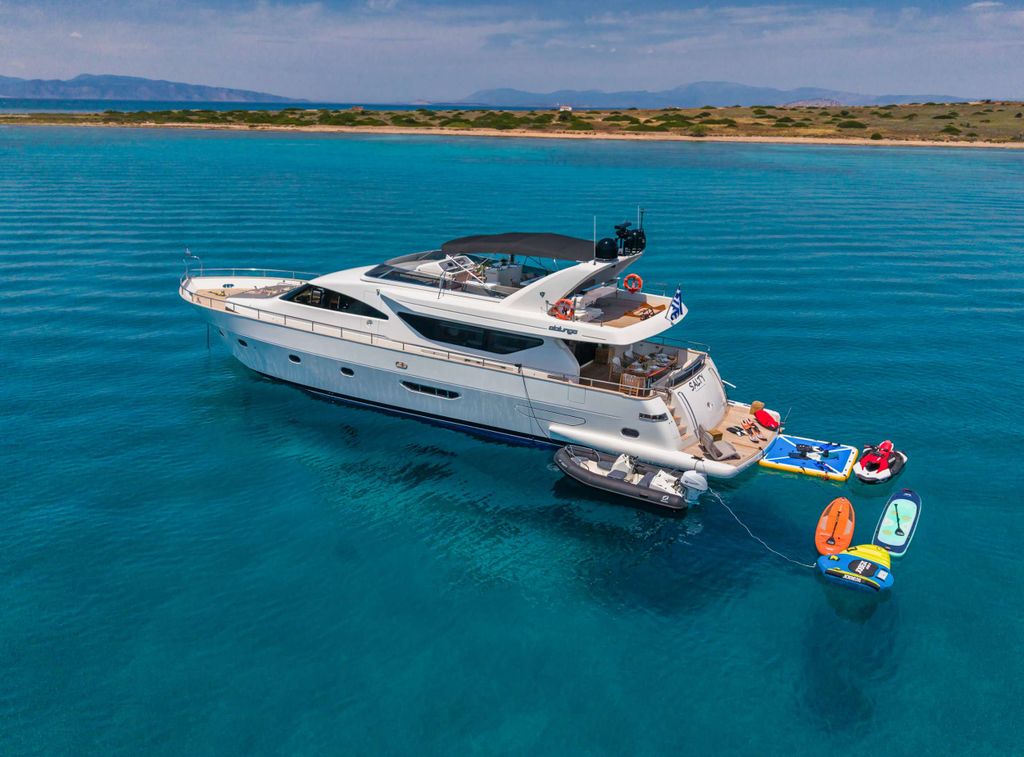 SALTY - Boat Images