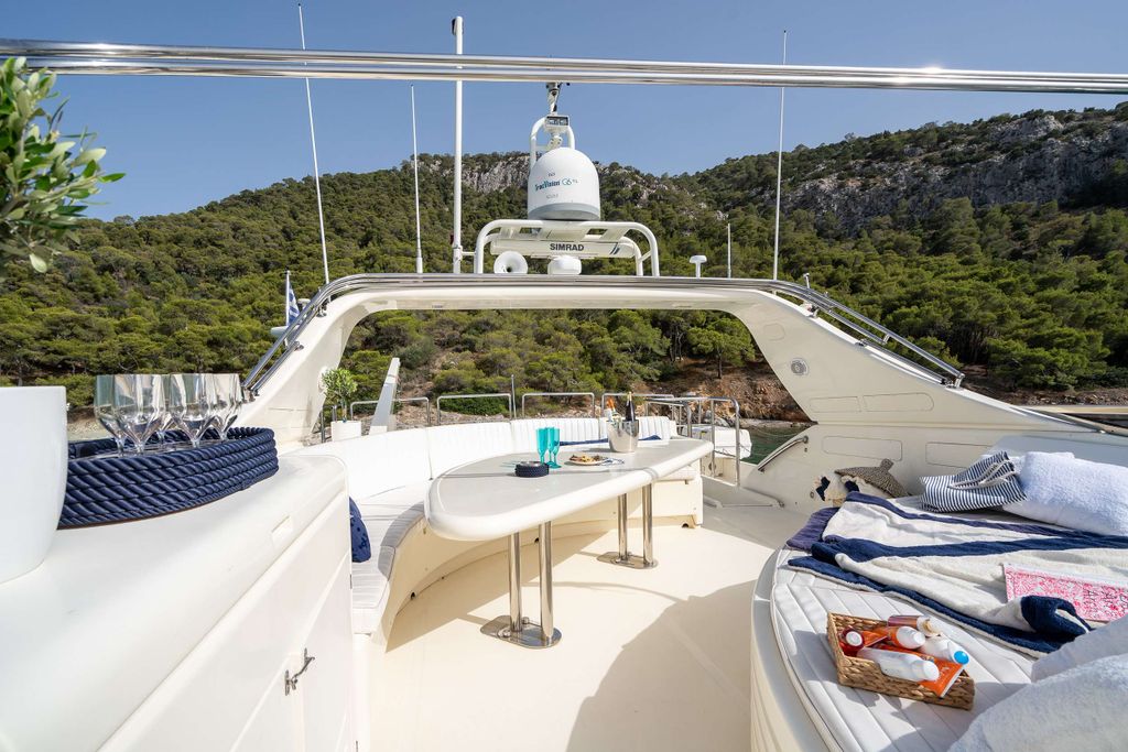 ESTIA POSEIDON - Boat Images