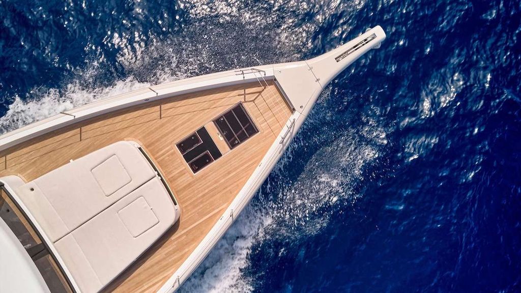 LADY D - Boat Images