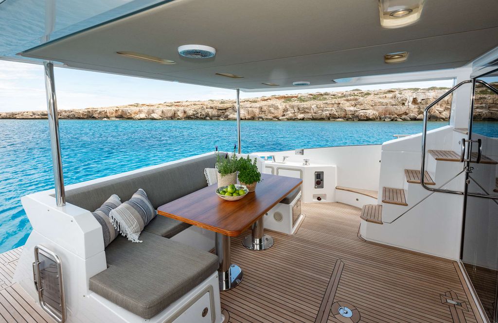 SEA YA - Boat Images