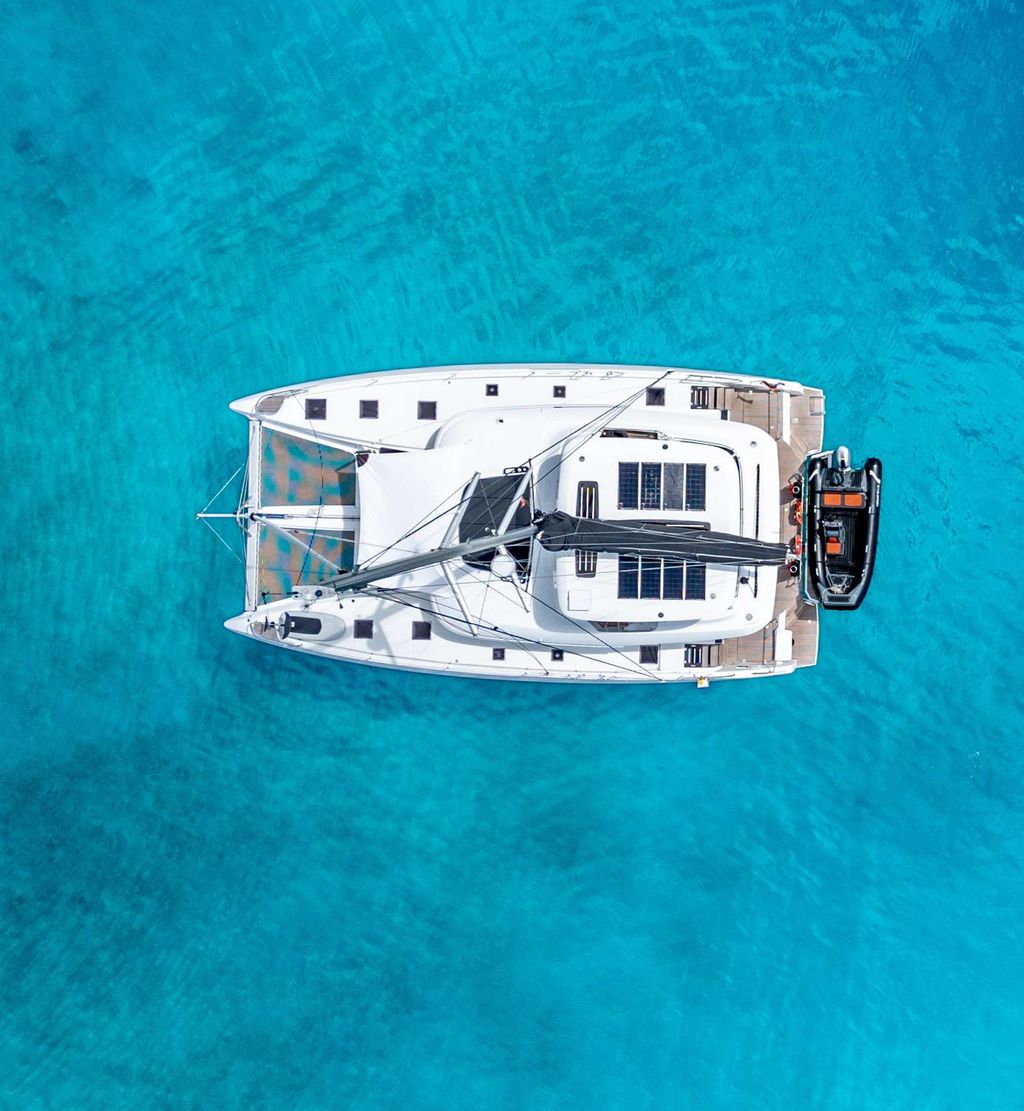 VALINOR - Boat Images