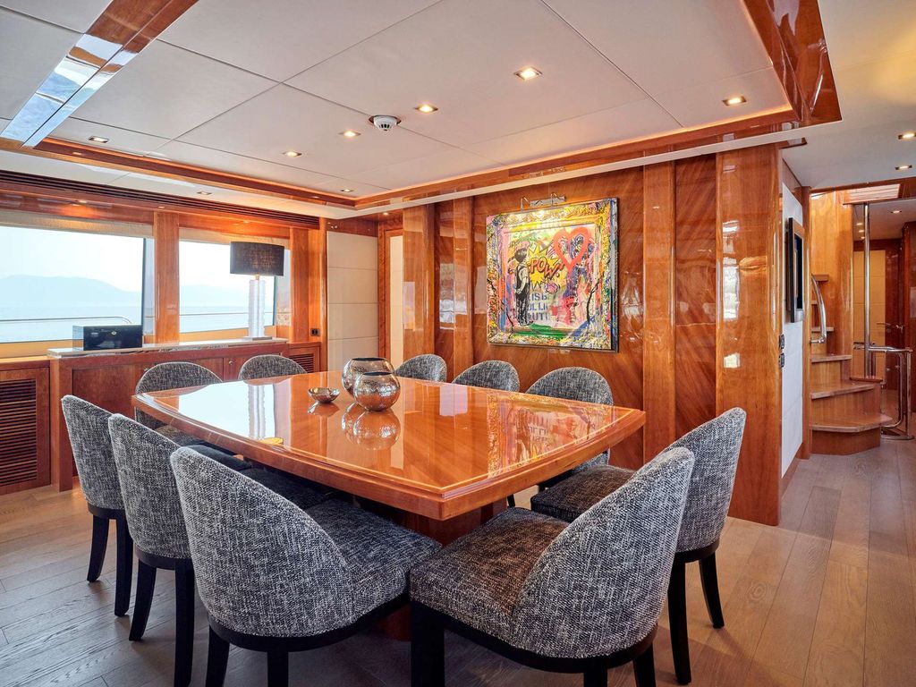 WHITE PEARL I - Boat Images
