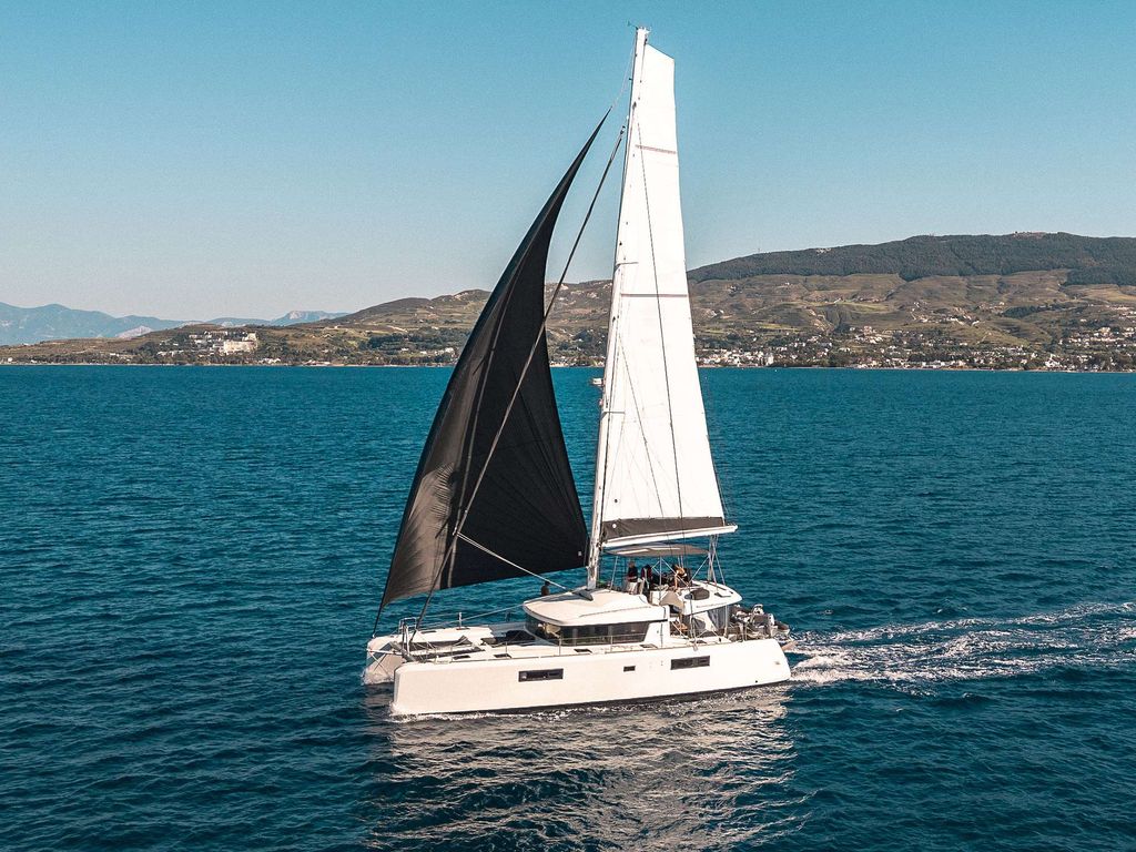 LARGO WINCH - Boat Images