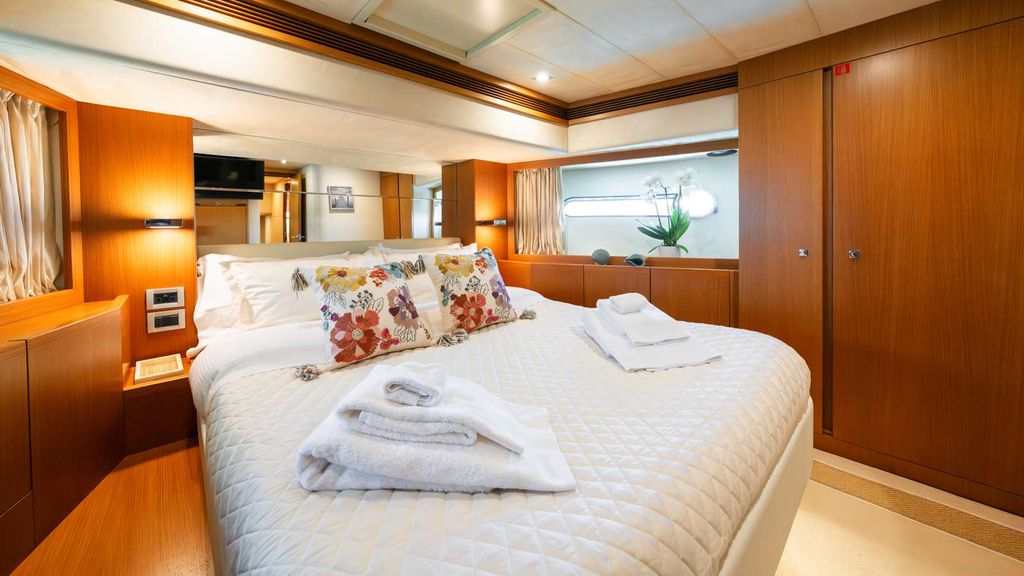 IRENE - Boat Images