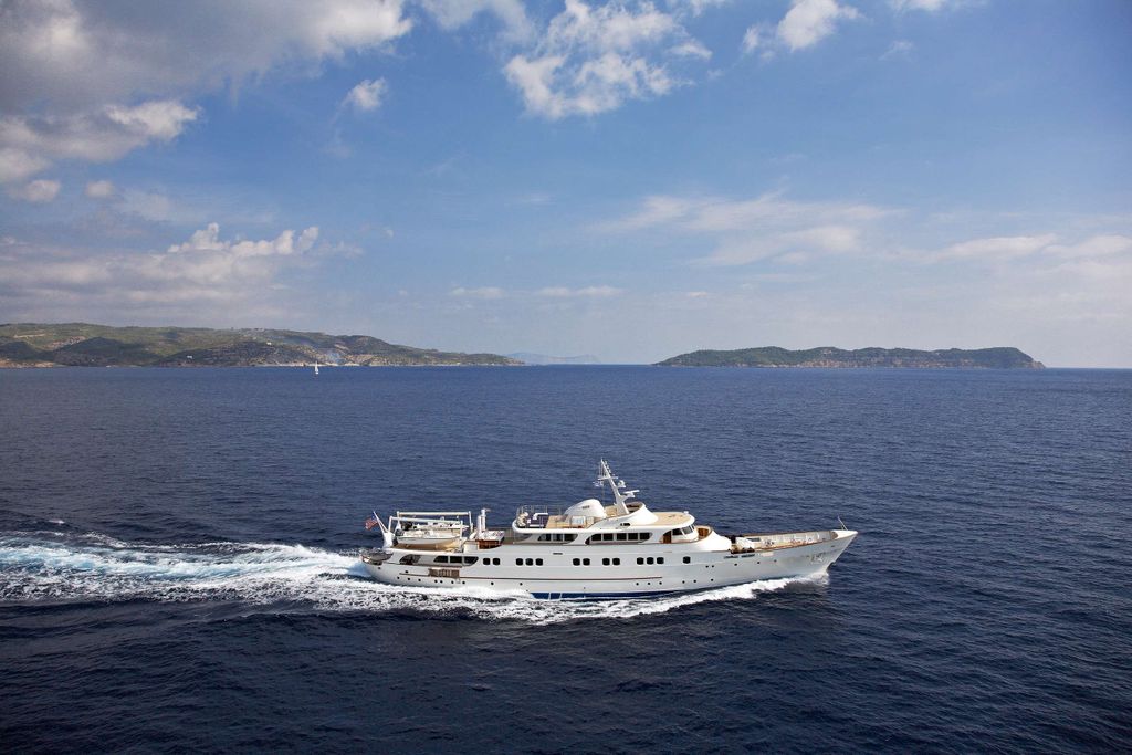 NORTHWIND II - Boat Images