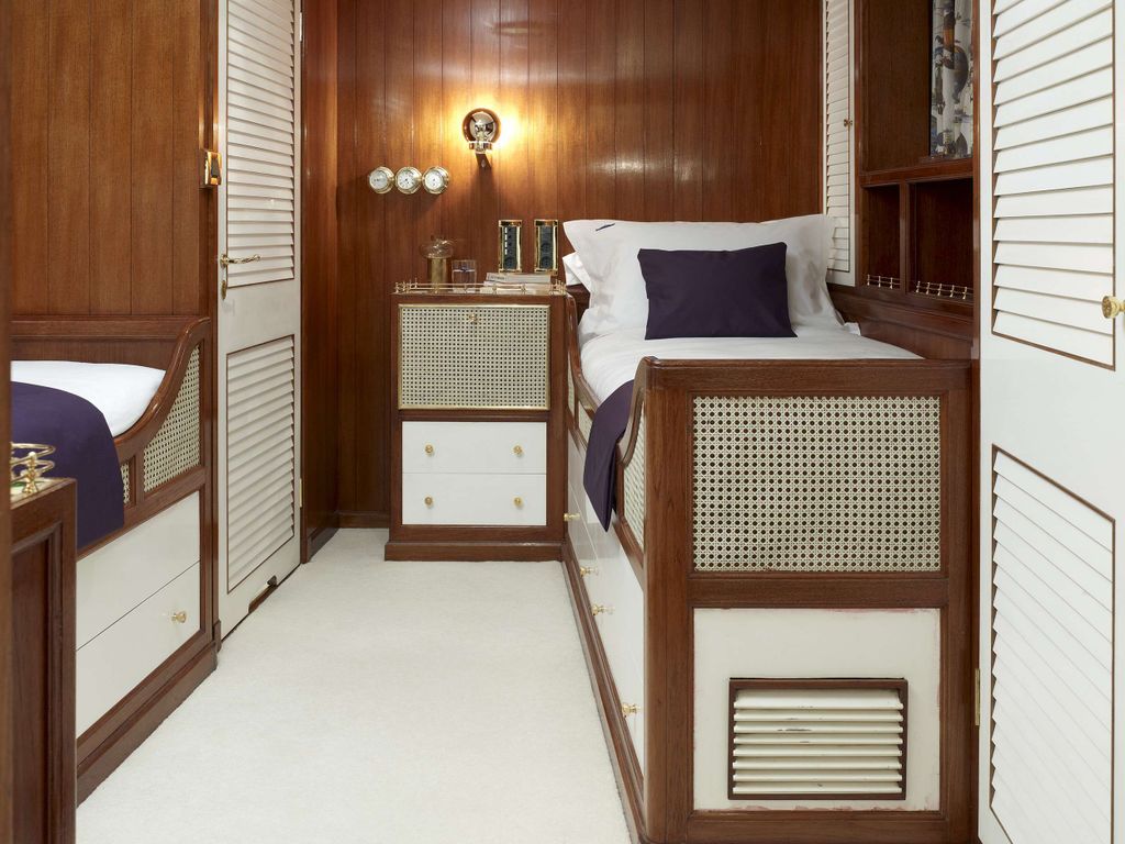 NORTHWIND II - Boat Images