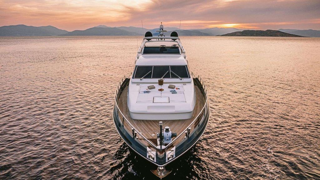 SEAS THE DAY - Boat Images