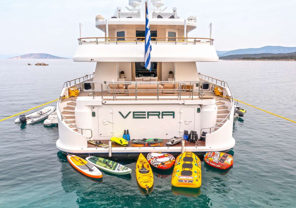 VERA - Boat Images