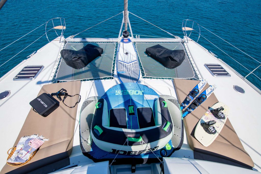 HIGHJINKS - Boat Images