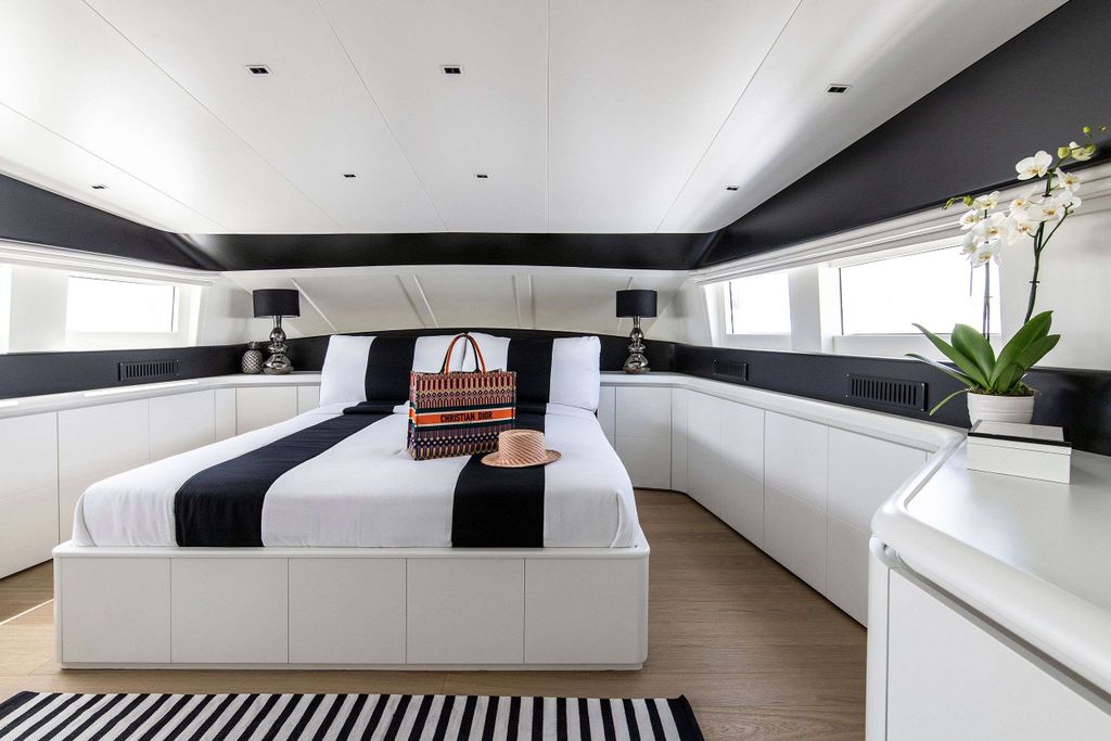 PROJECT STEEL - Boat Images