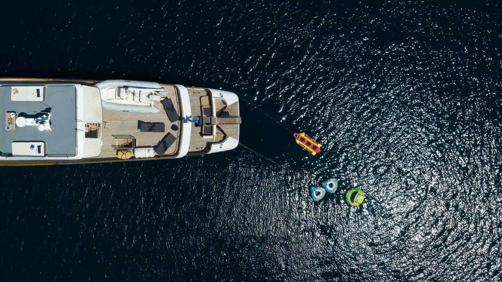 ELENA - Boat Images