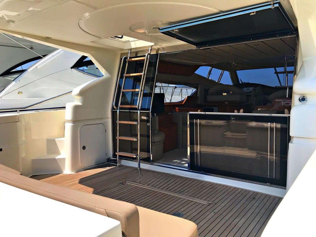 SECRET - Boat Images