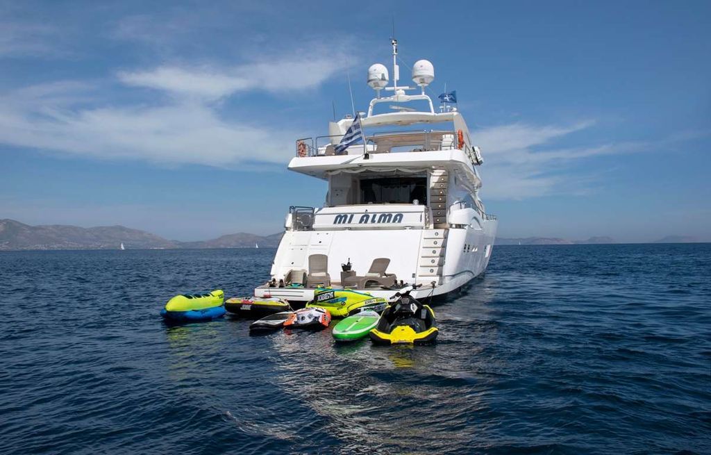 MI ALMA - Boat Images