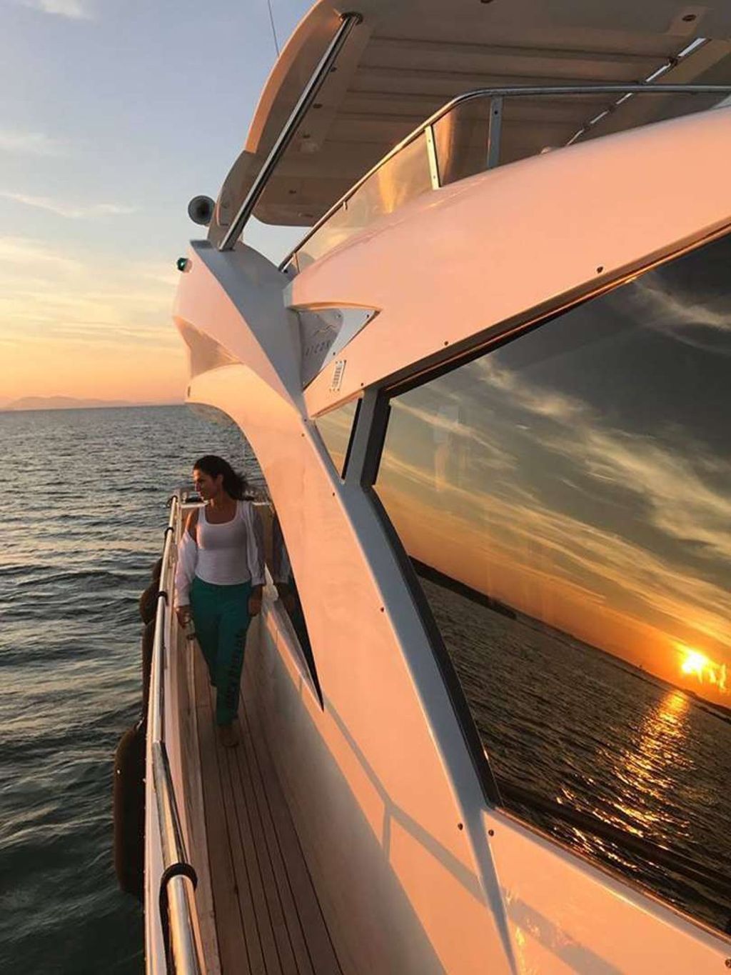 QUESTA e VITA - Boat Images