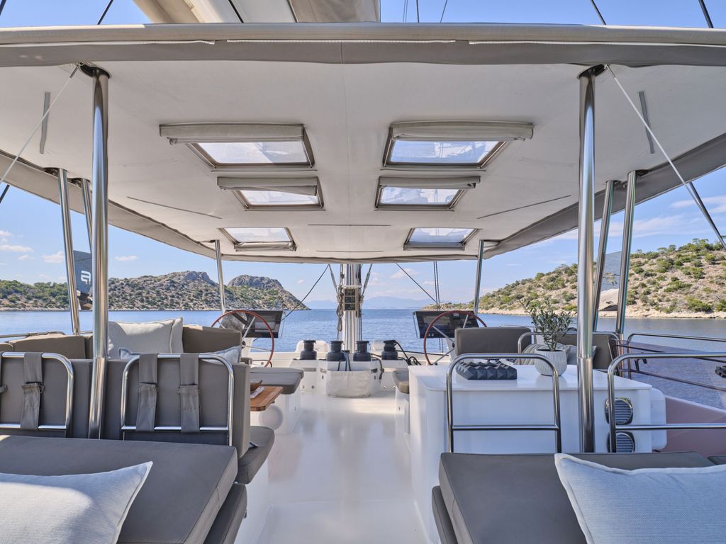 SERENISSIMA - Boat Images