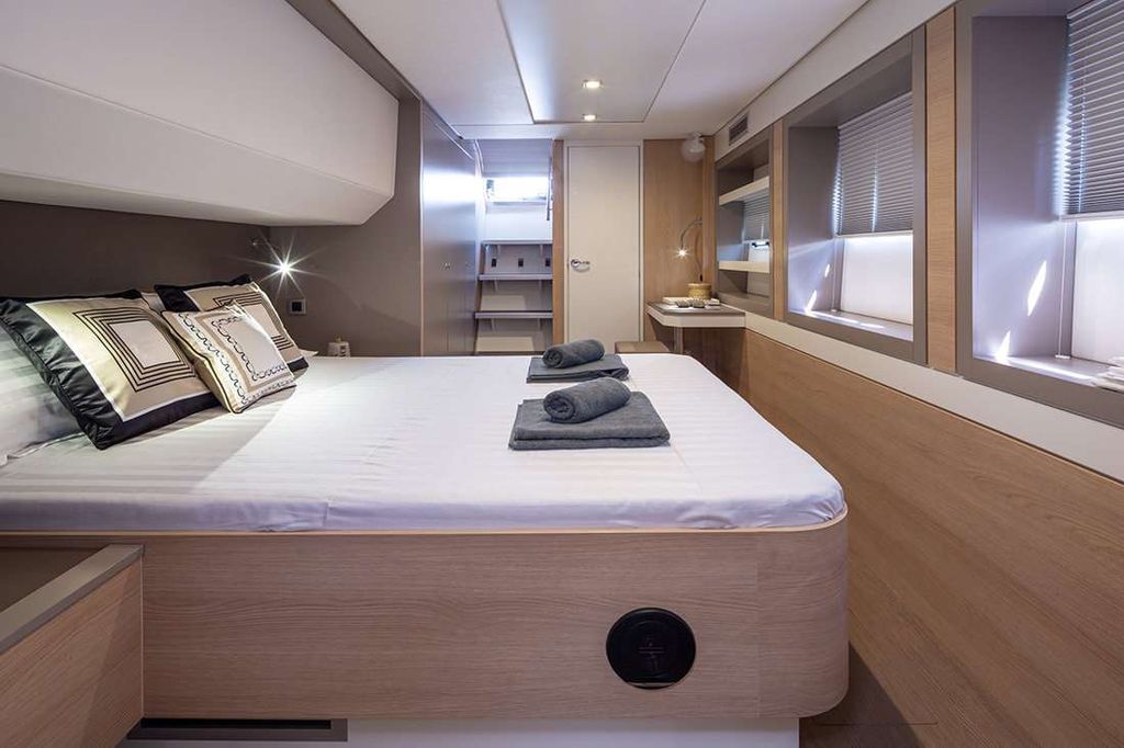 License to Chill - Boat Images
