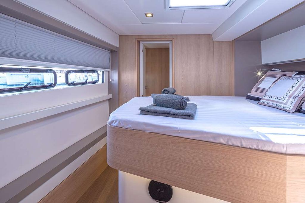 License to Chill - Boat Images