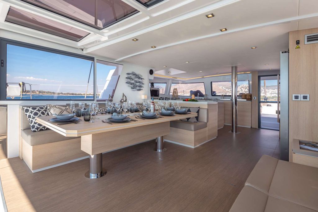License to Chill - Boat Images