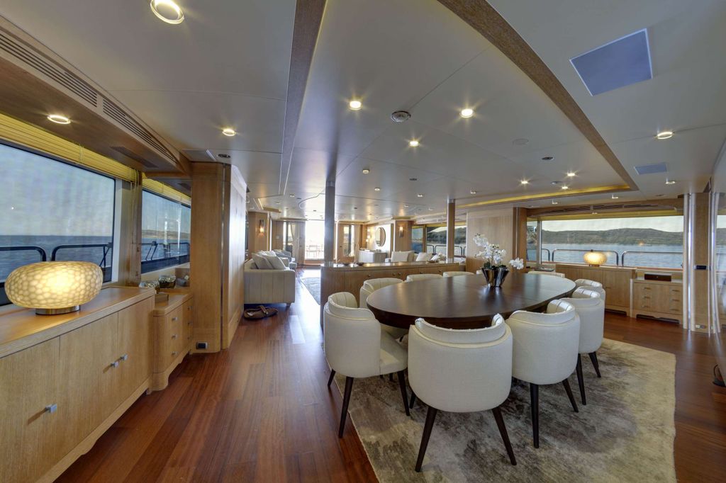 GRANDE AMORE - Boat Images