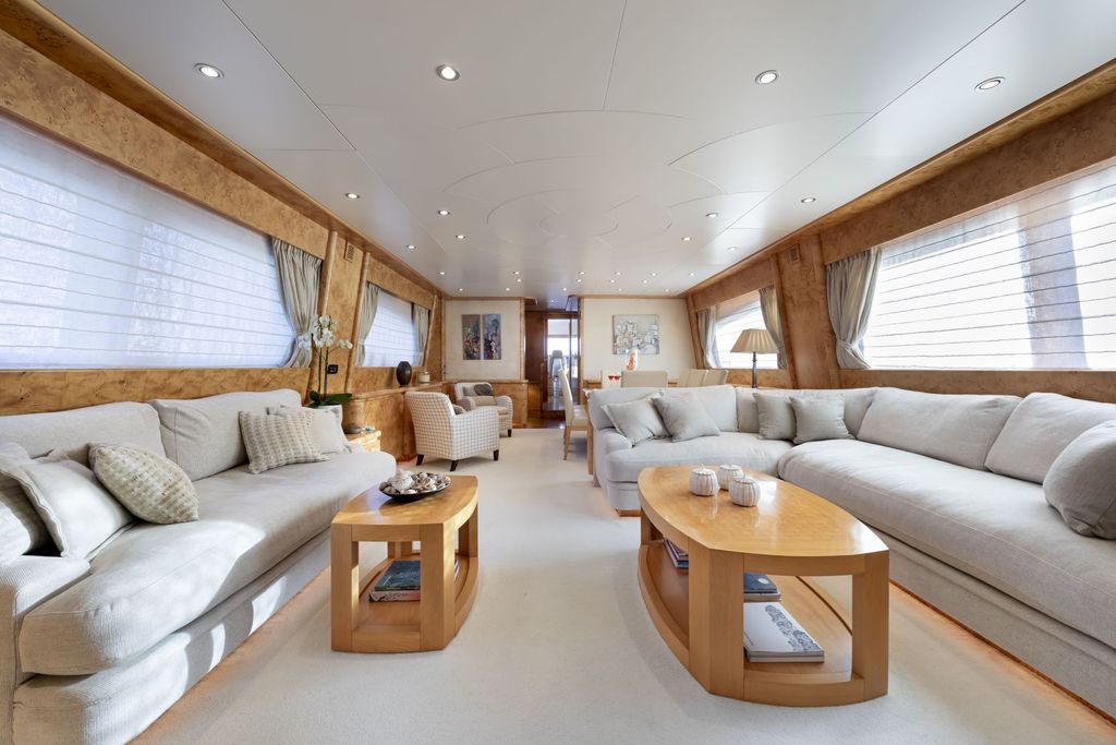 ANDILIS - Boat Images