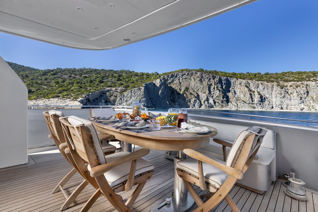 ANDILIS - Boat Images