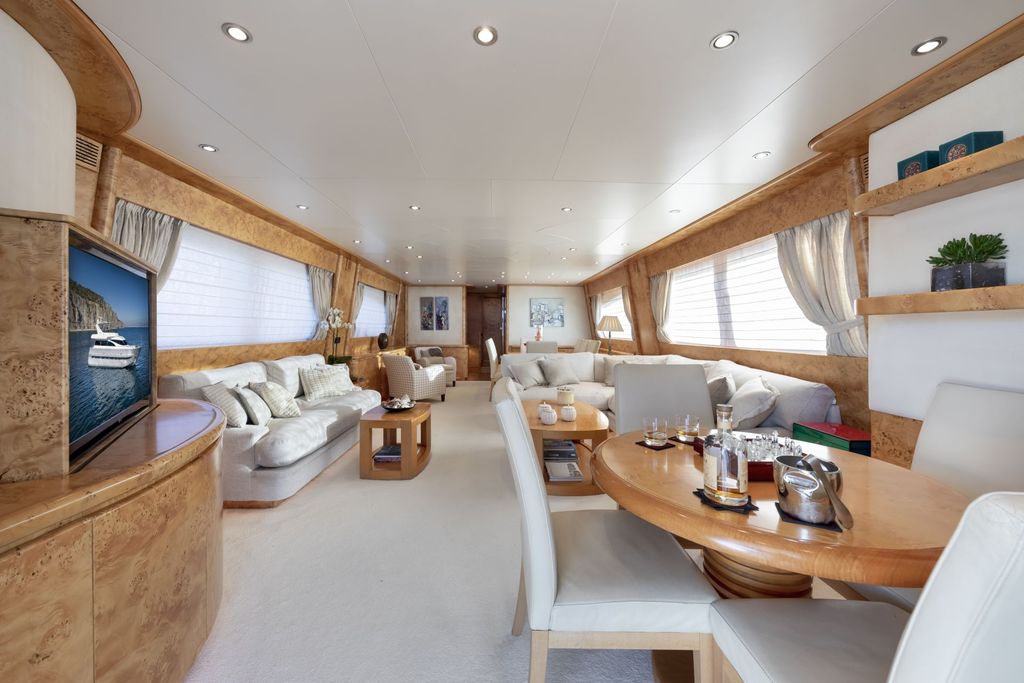 ANDILIS - Boat Images
