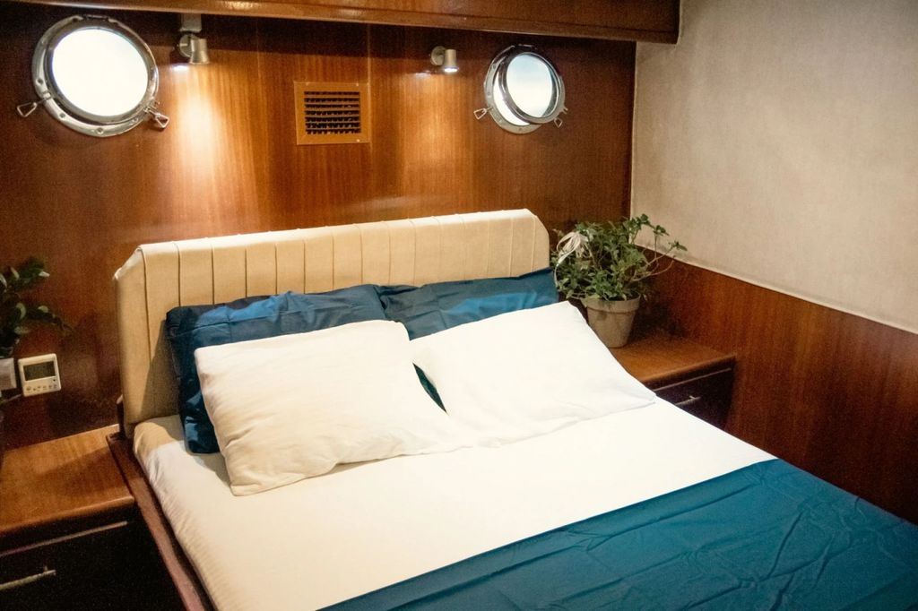 ATHEN A - Boat Images