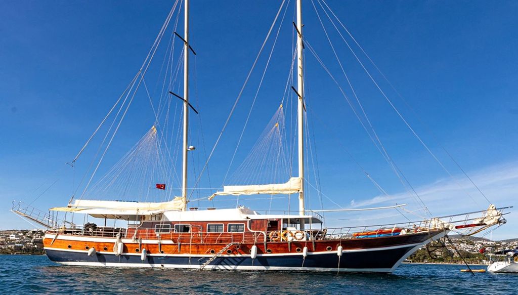 ATHEN A - Boat Images