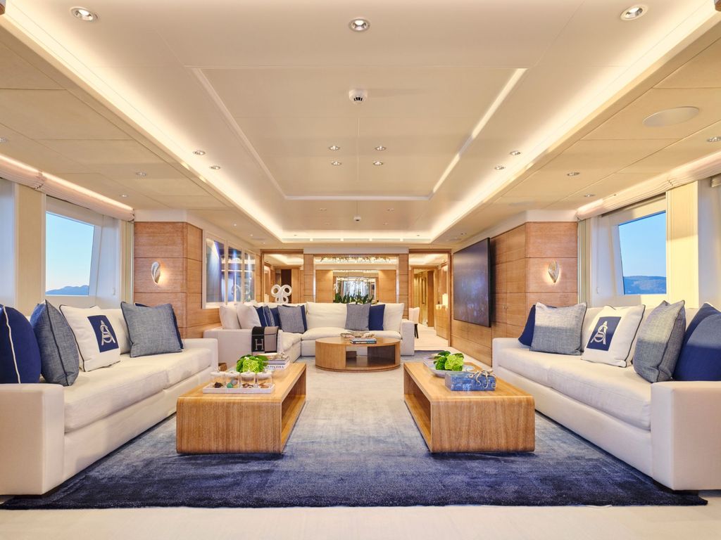 ARTEMISEA - Boat Images