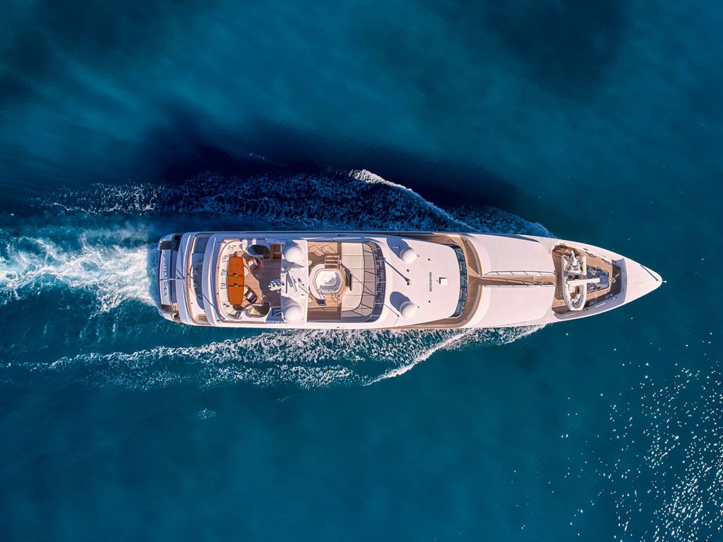 ARTEMISEA - Boat Images
