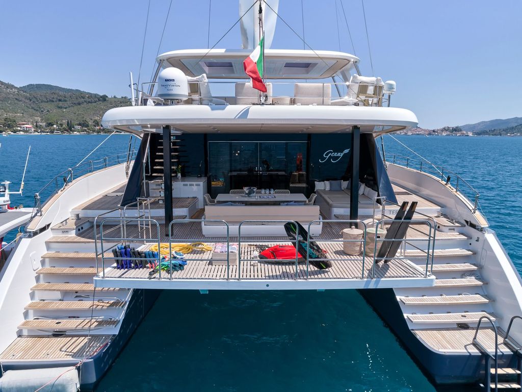 GENNY - Boat Images