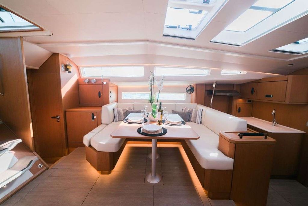 EUPHORIA - Boat Images