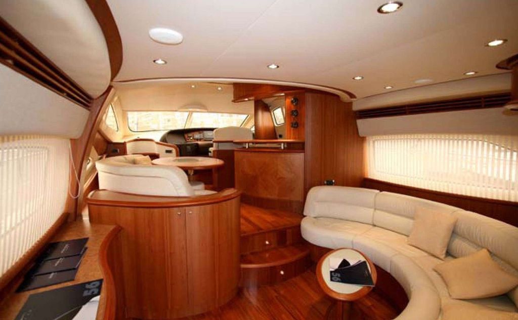 PRAXIS 4 - Boat Images