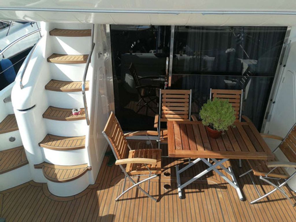 PRINCESS 61 - Boat Images