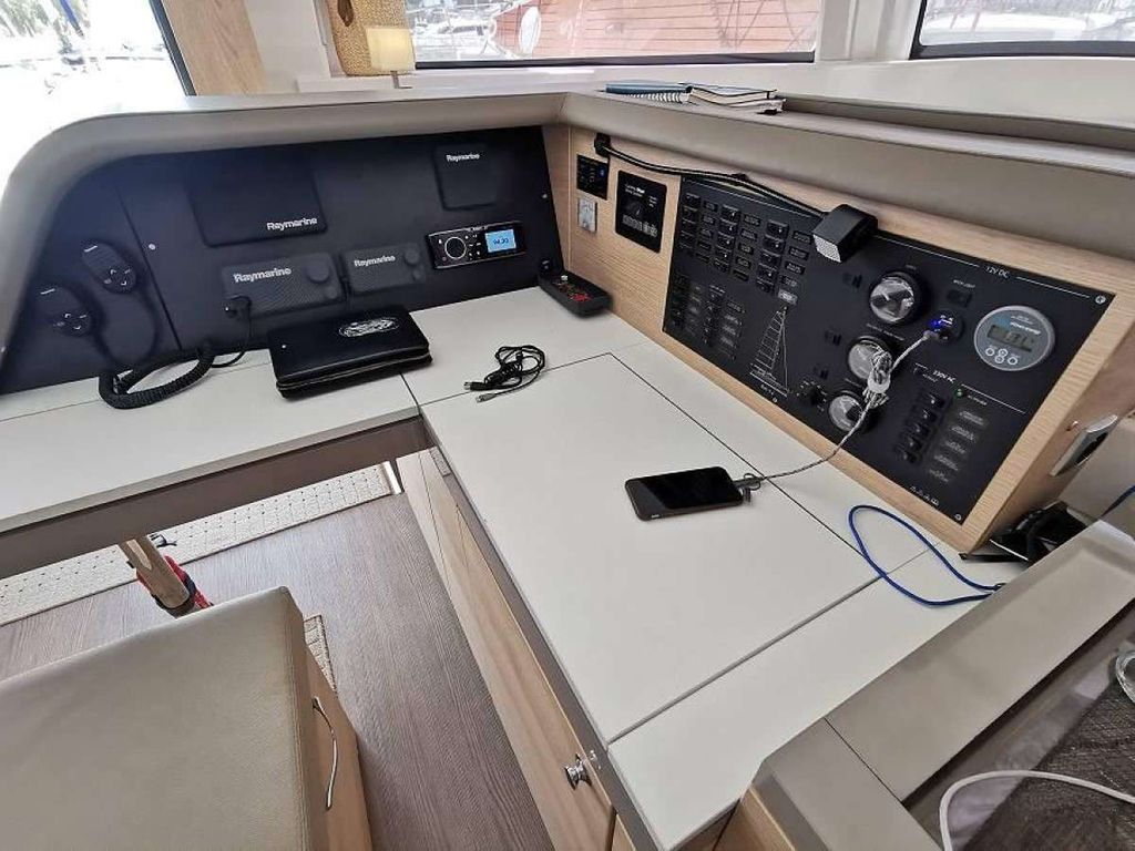 Kos 54.CAT - Boat Images