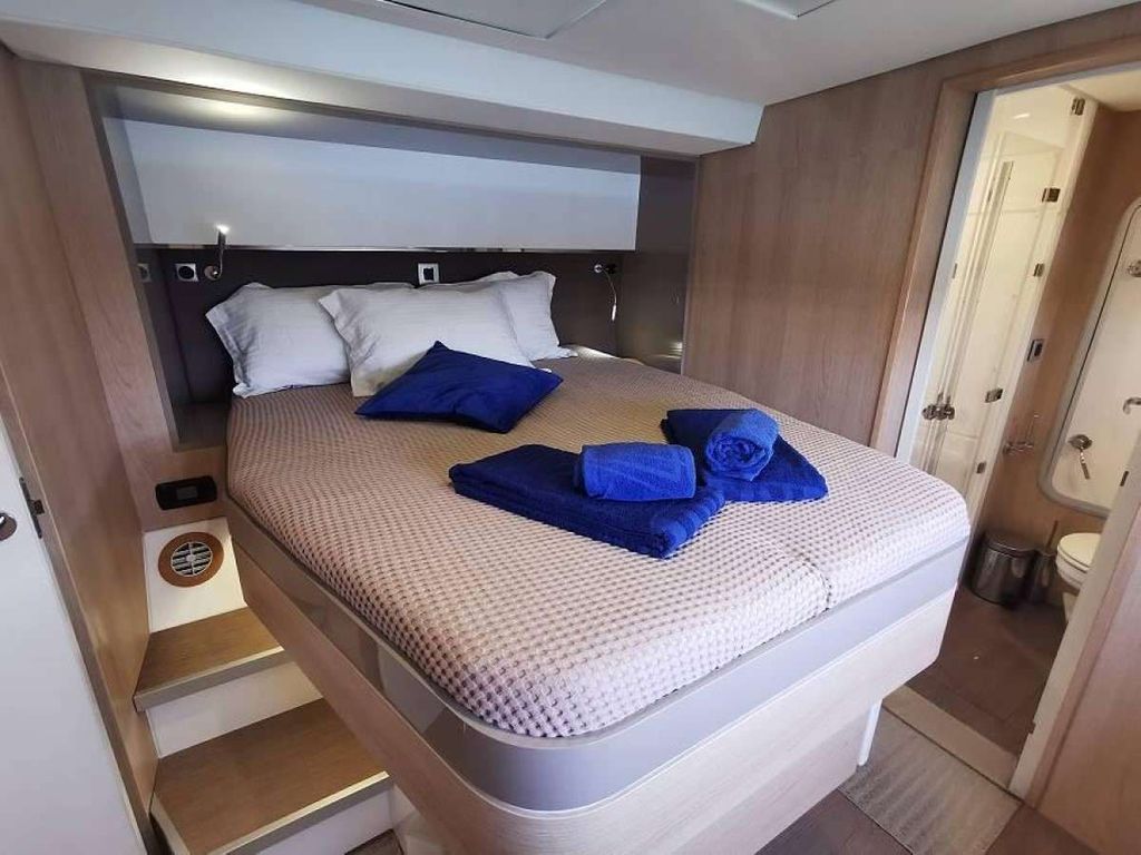 Kos 54.CAT - Boat Images
